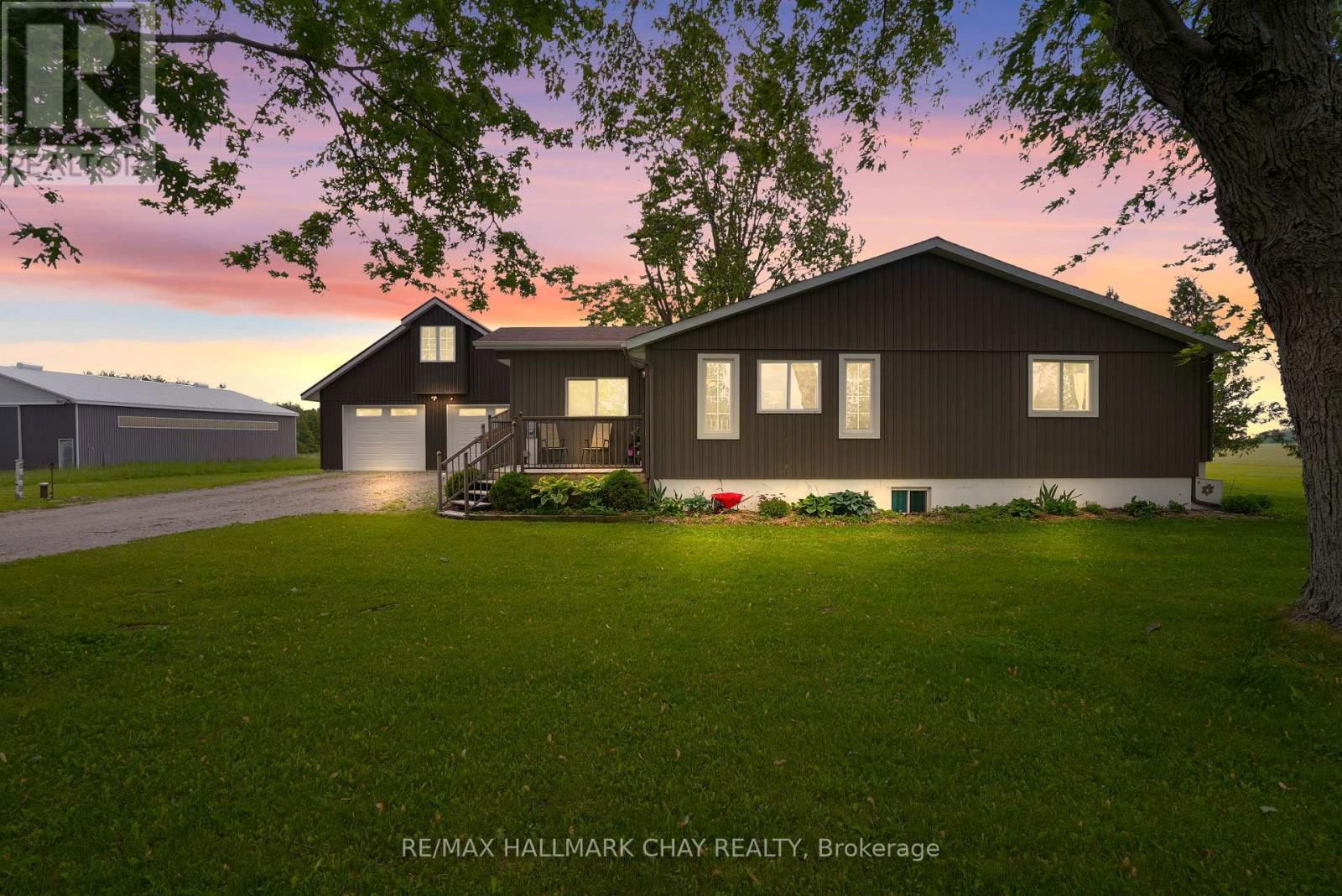 2533 FLOS 3 ROAD WEST Image 2
