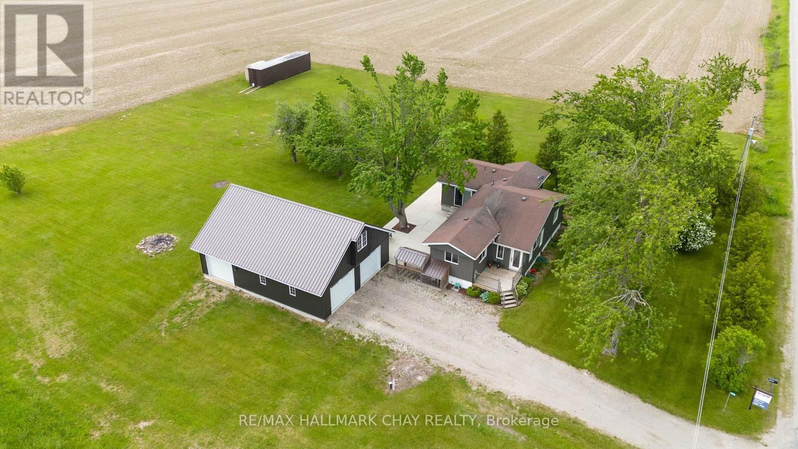 2533 FLOS 3 ROAD WEST Image 41