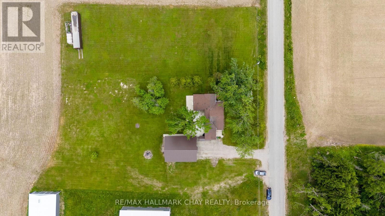 2533 FLOS 3 ROAD WEST Image 48