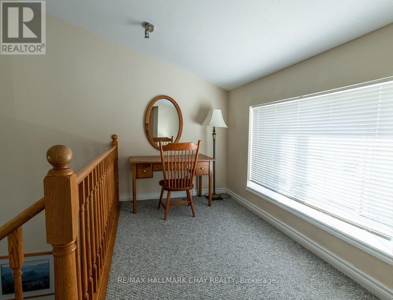 155 VACATION INN DRIVE Image 8