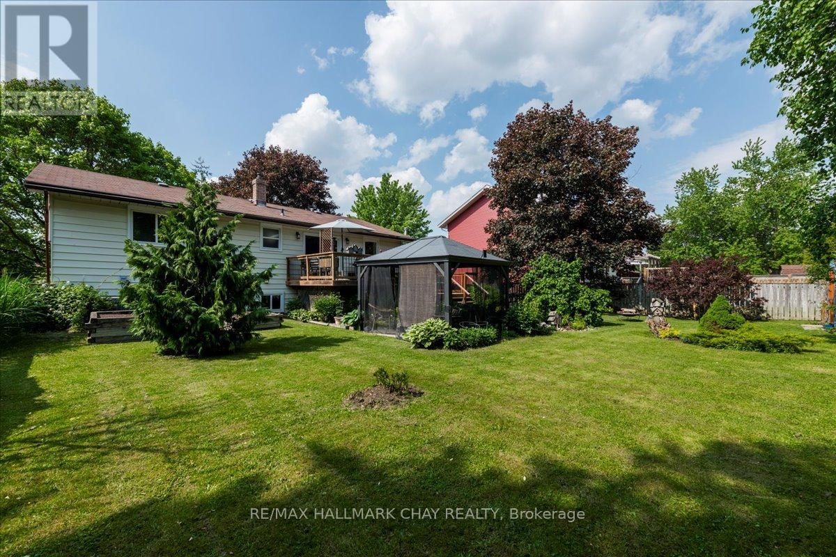 17 GLENVIEW AVENUE Image 34