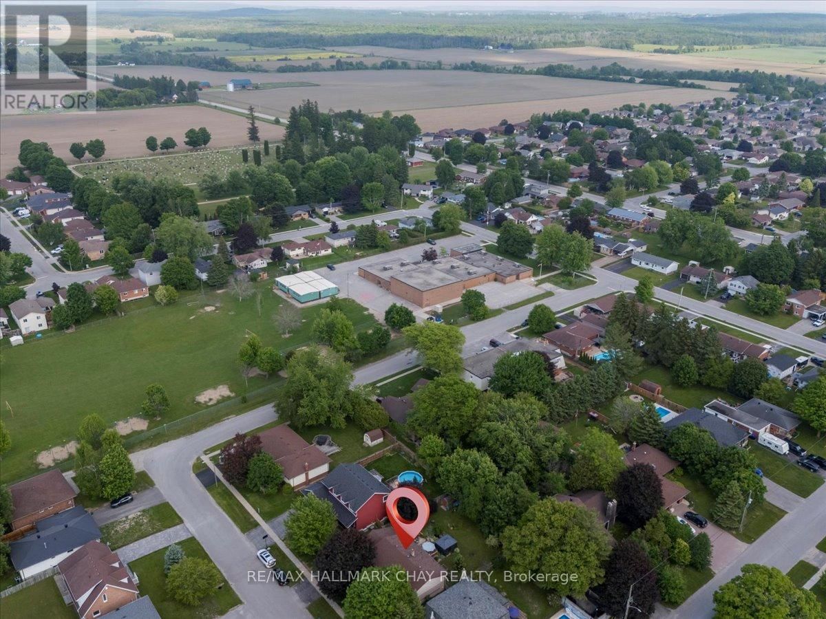 17 GLENVIEW AVENUE Image 43