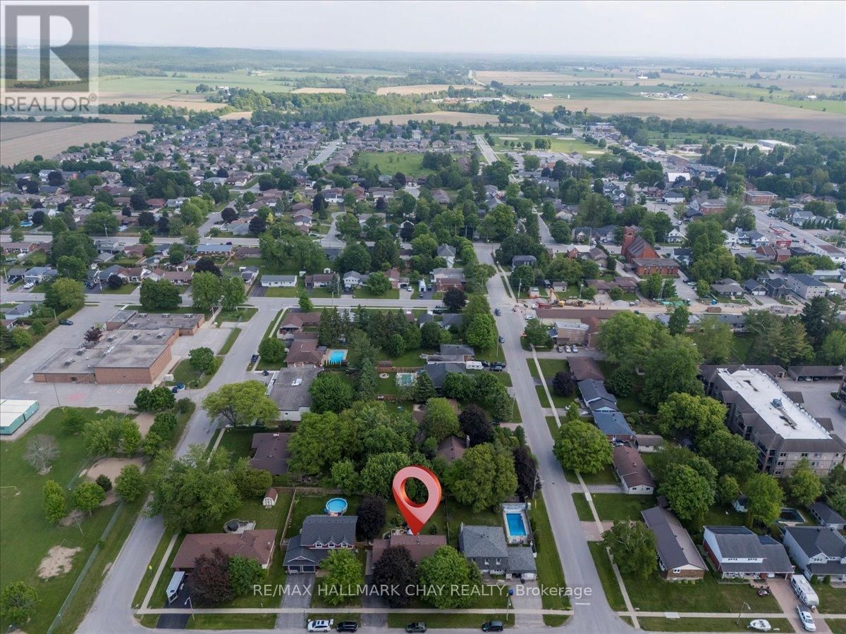 17 GLENVIEW AVENUE Image 44