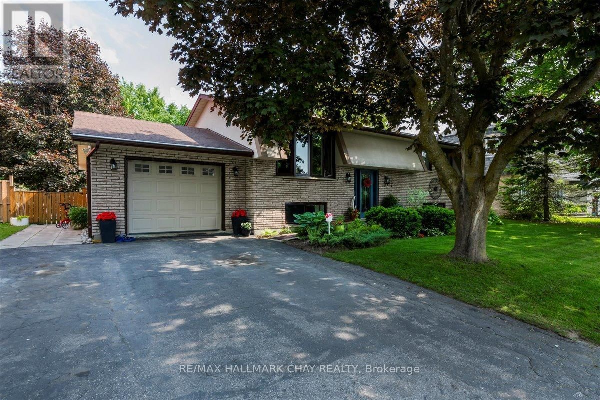 17 GLENVIEW AVENUE Image 46