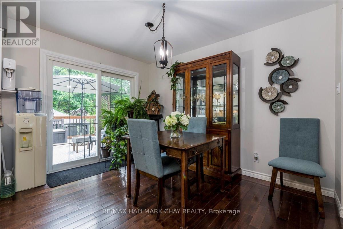 17 GLENVIEW AVENUE Image 7