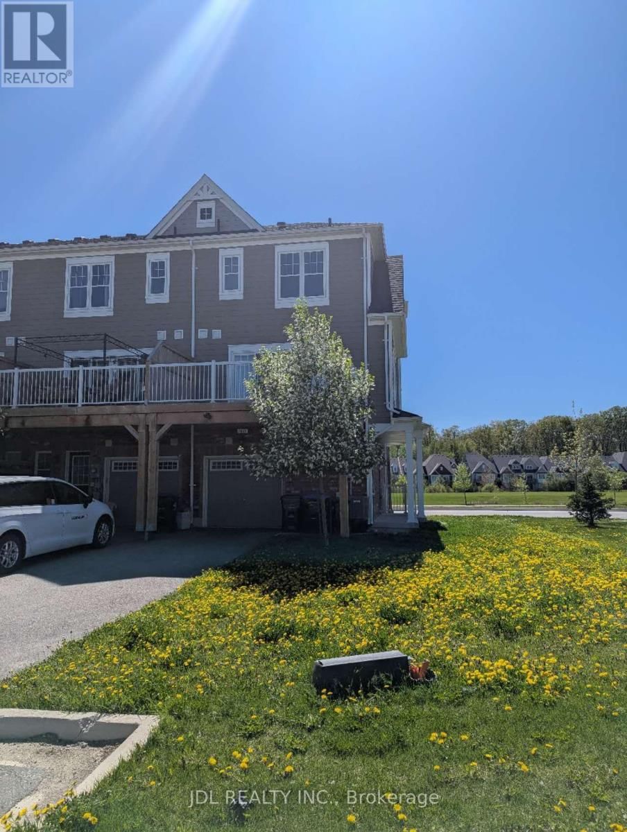 40 VILLAGE GATE DRIVE Image 4