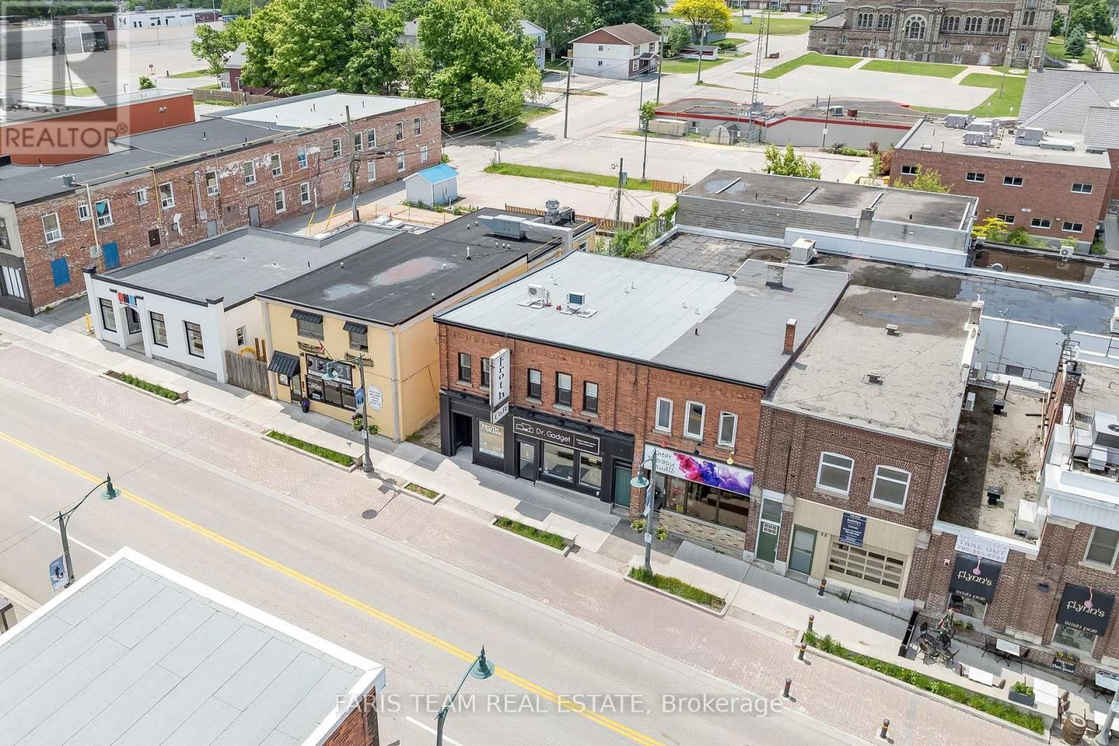 102 MAIN STREET Image 1