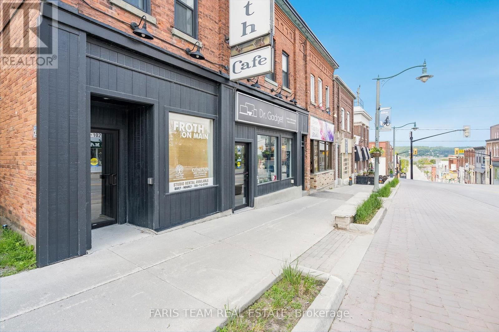 102 MAIN STREET Image 4