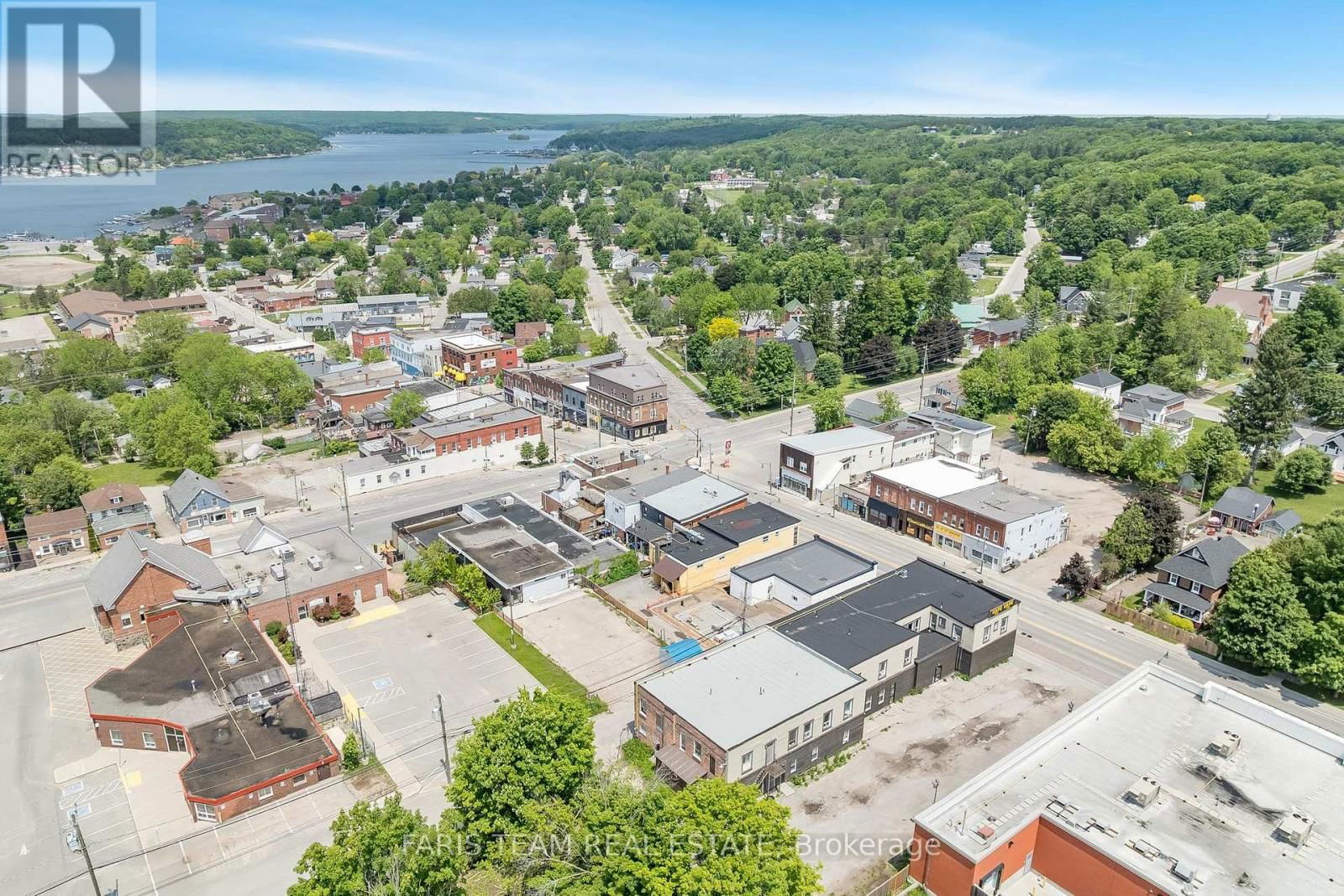 102 MAIN STREET Image 40
