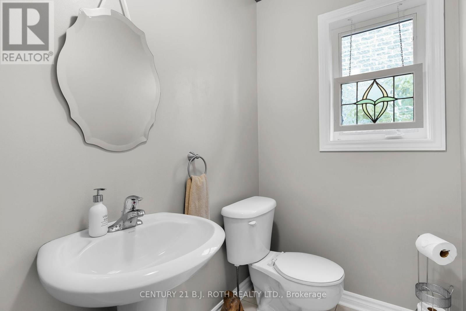 94 PENVILL TRAIL Image 17