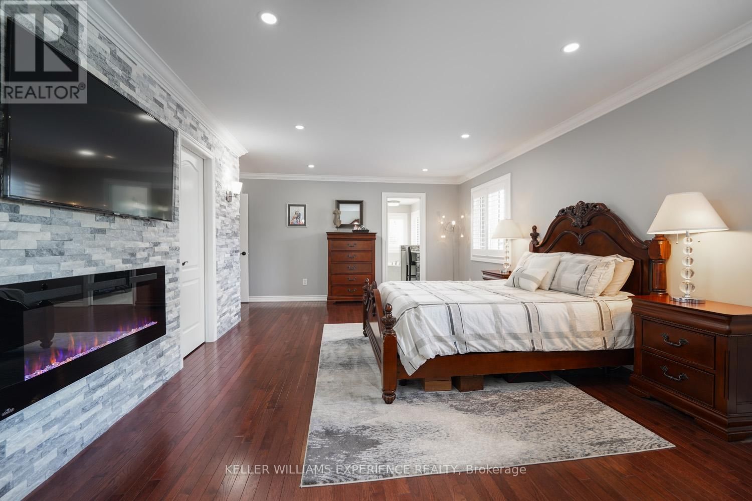 91 SUCCESSION CRESCENT Image 32