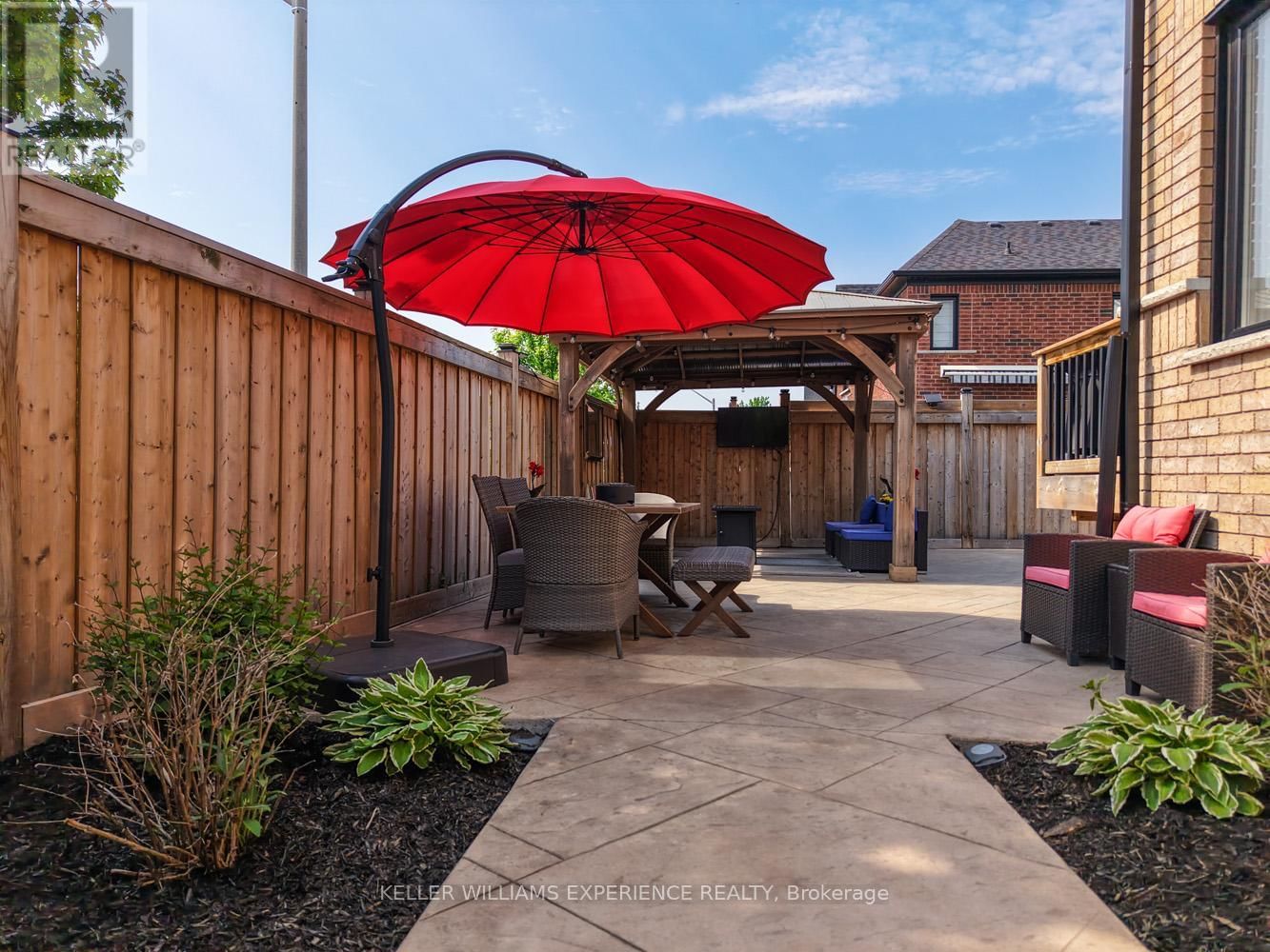 91 SUCCESSION CRESCENT Image 38