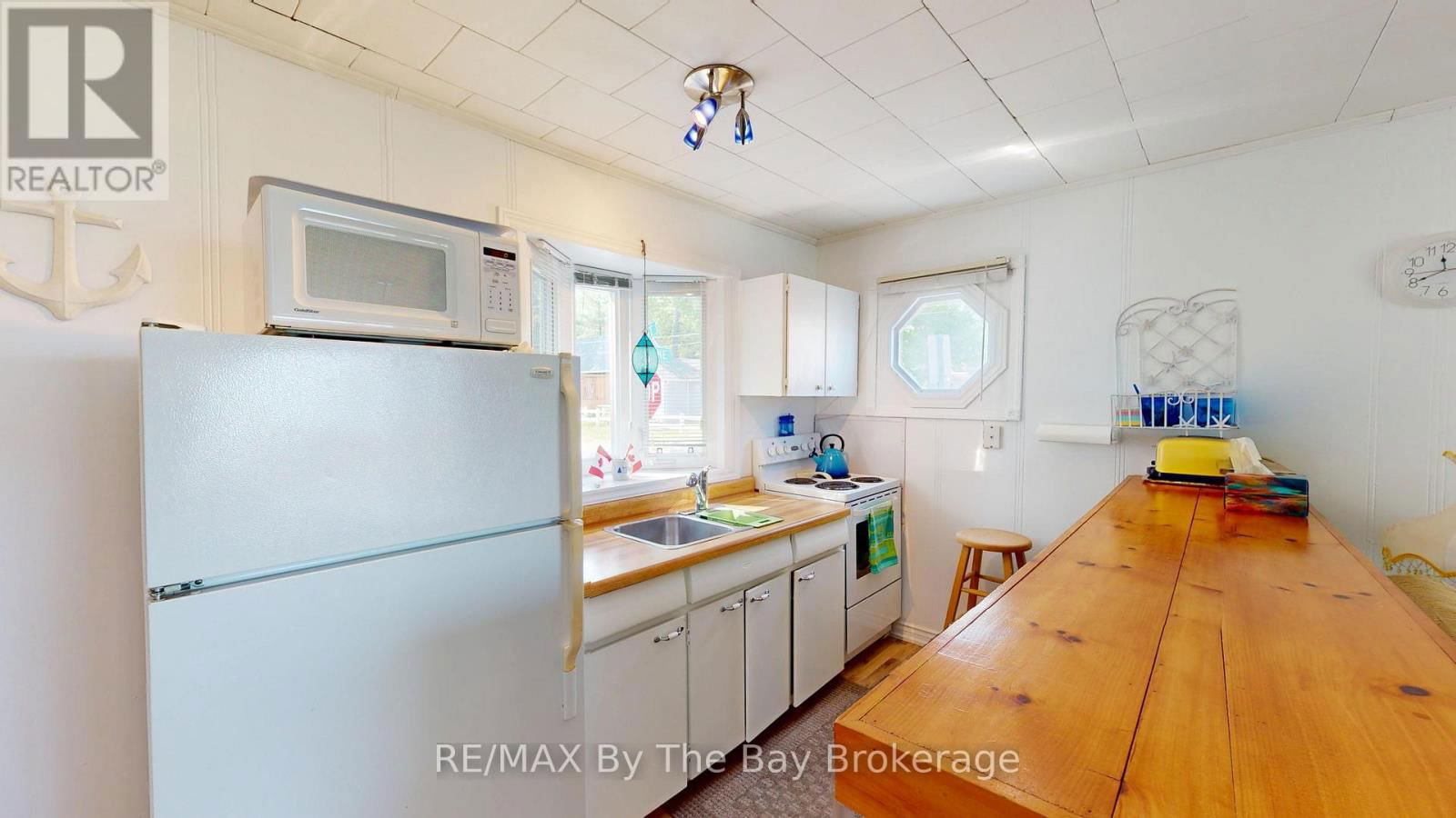 3 - 5 29TH STREET NORTH Image 7