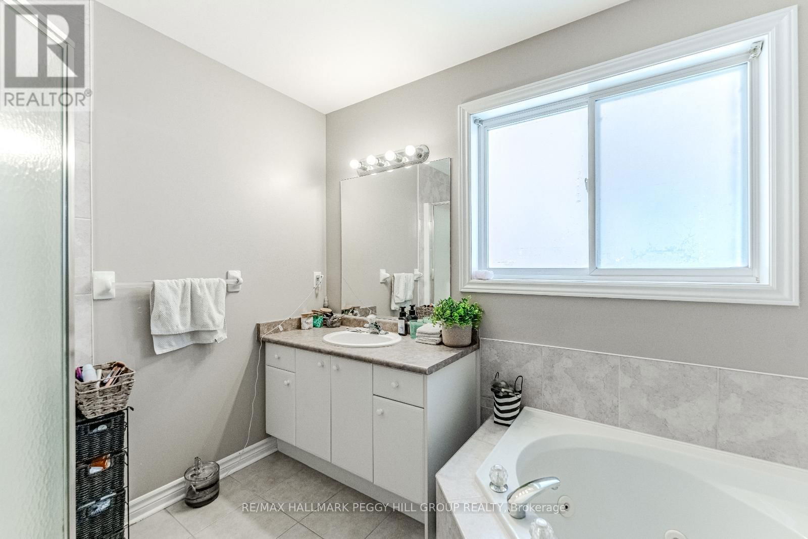 76 HOLLY MEADOW ROAD Image 9