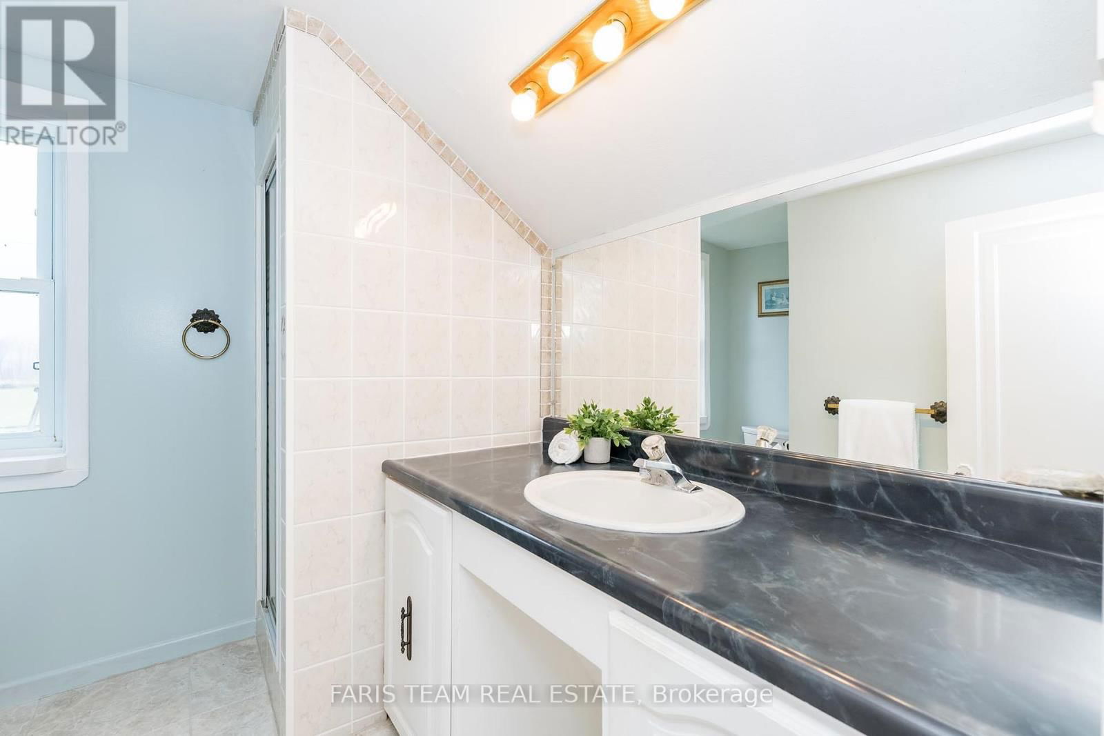 83 HUMMINGBIRD HILL ROAD Image 18