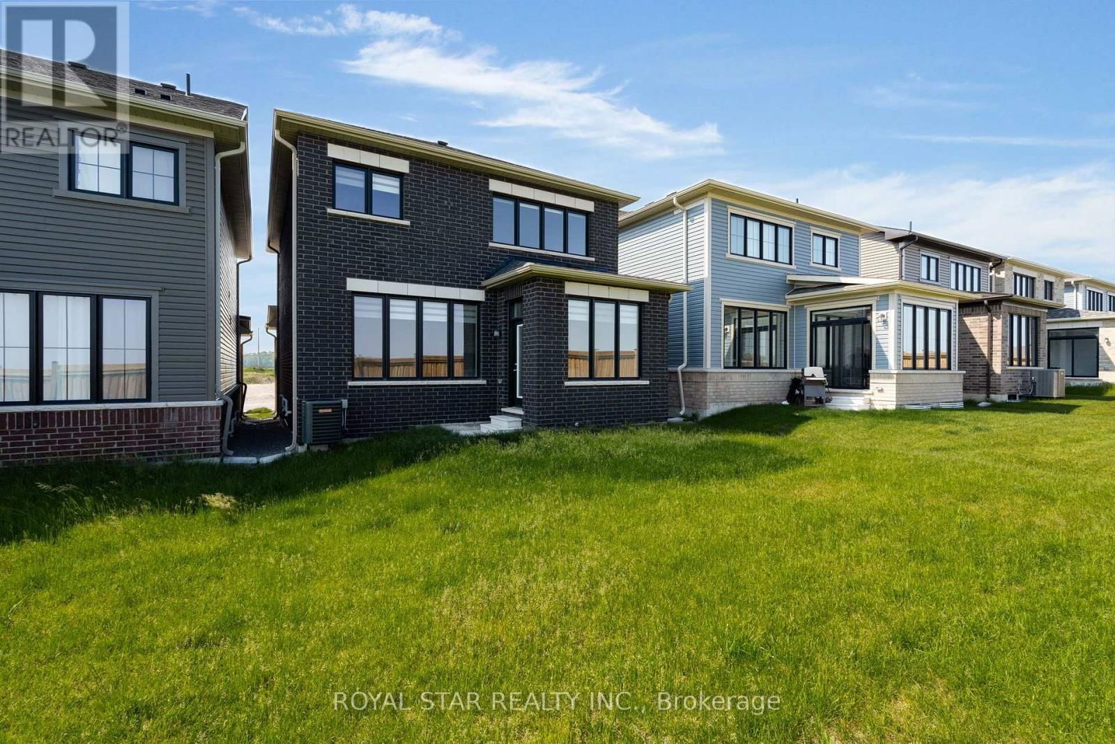 169 FENCHURCH MANOR Image 28
