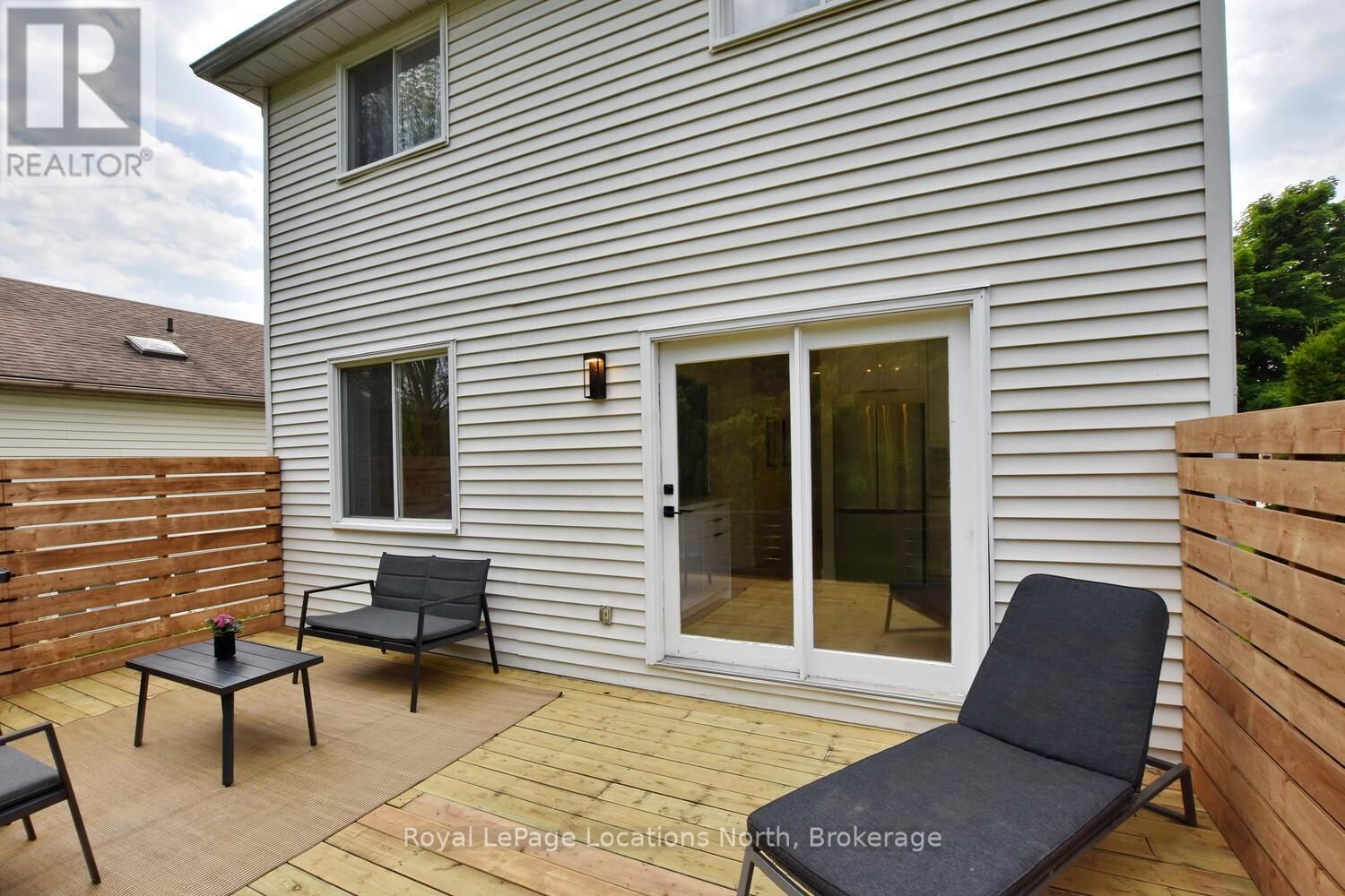 35 BUSH STREET Image 10