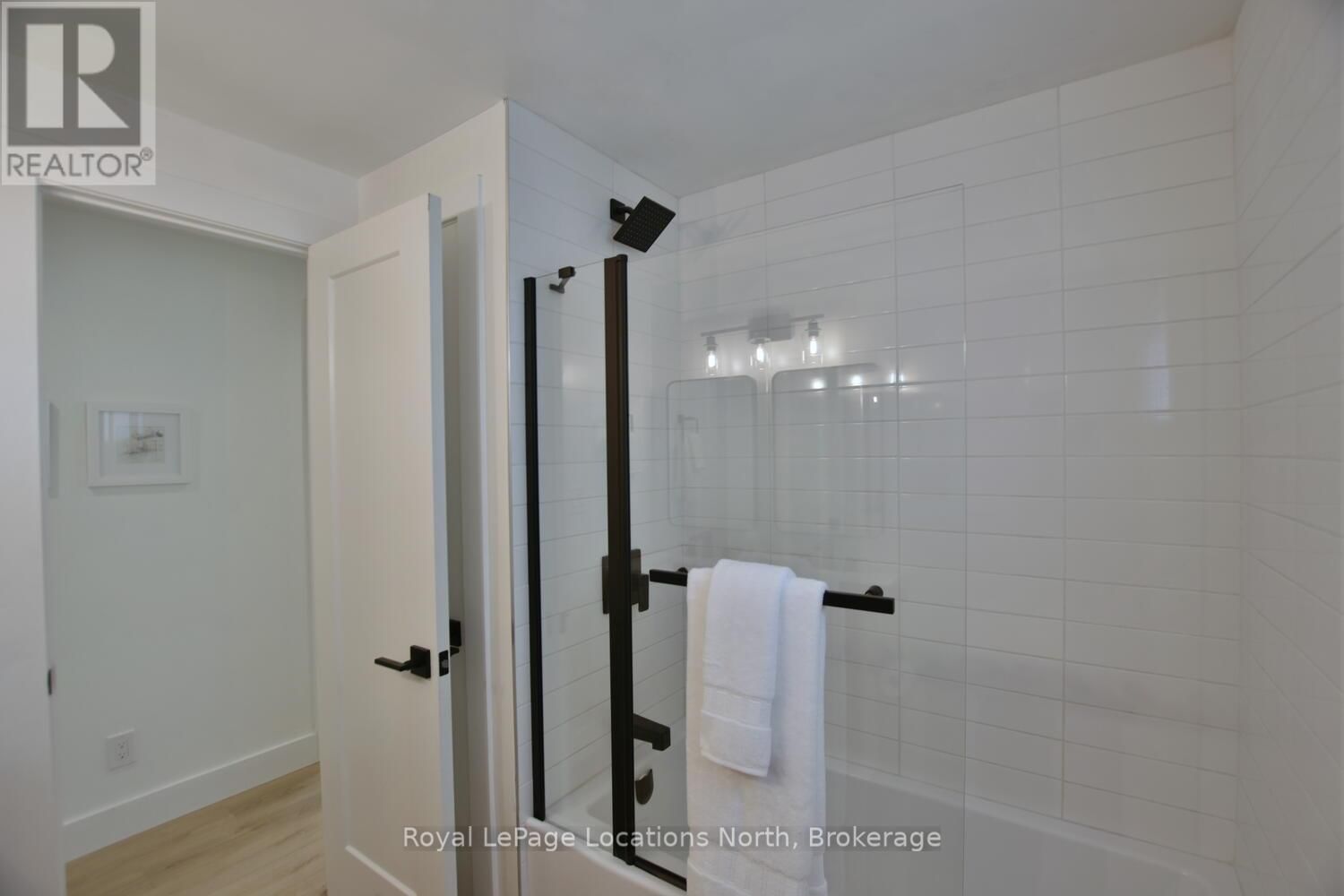 35 BUSH STREET Image 31