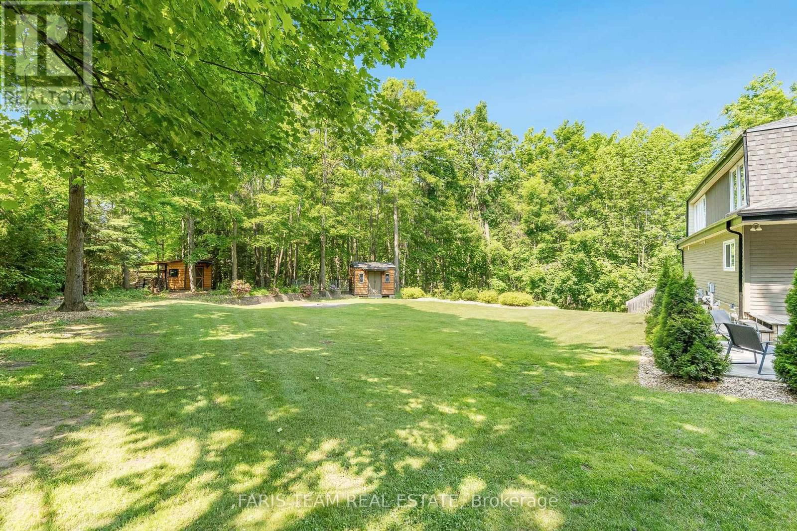 2 WOODLAND CRESCENT Image 43