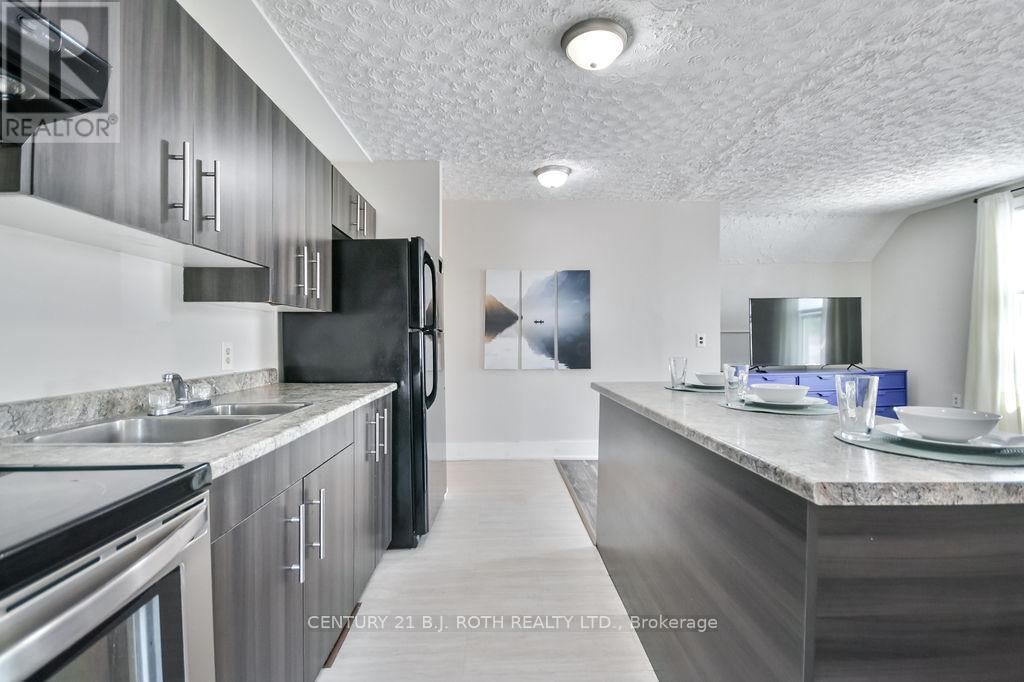 30 TIFFIN STREET Image 26