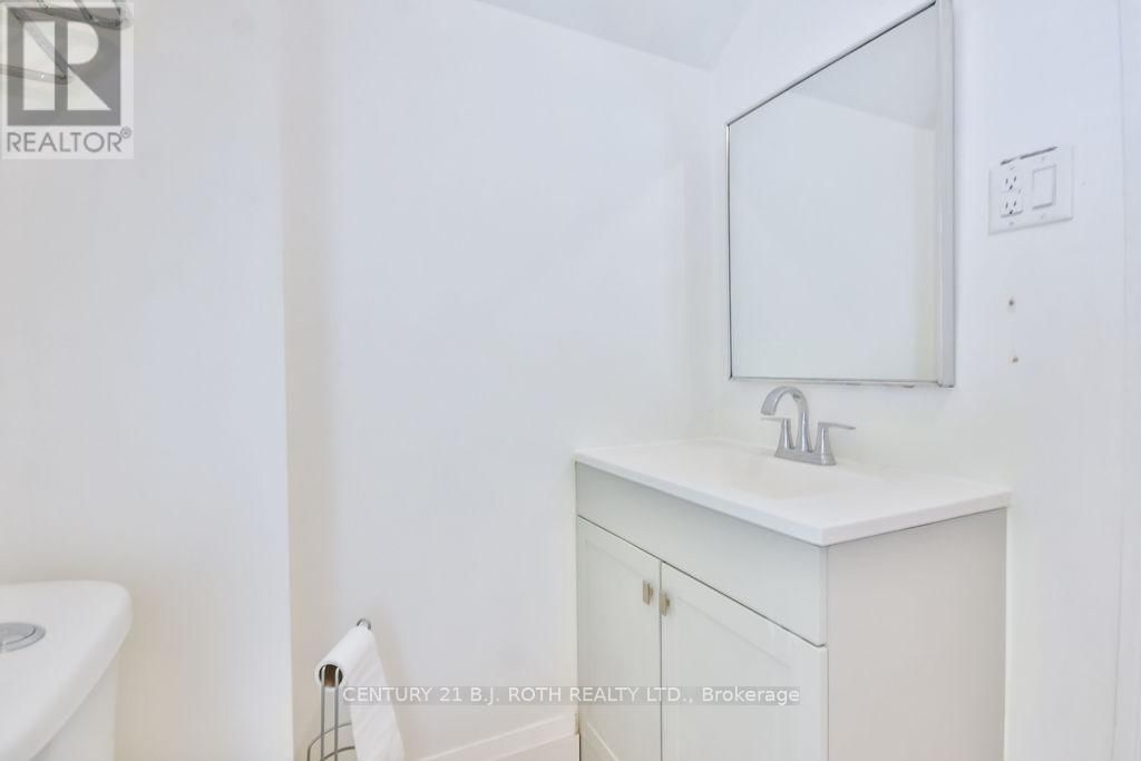 30 TIFFIN STREET Image 32