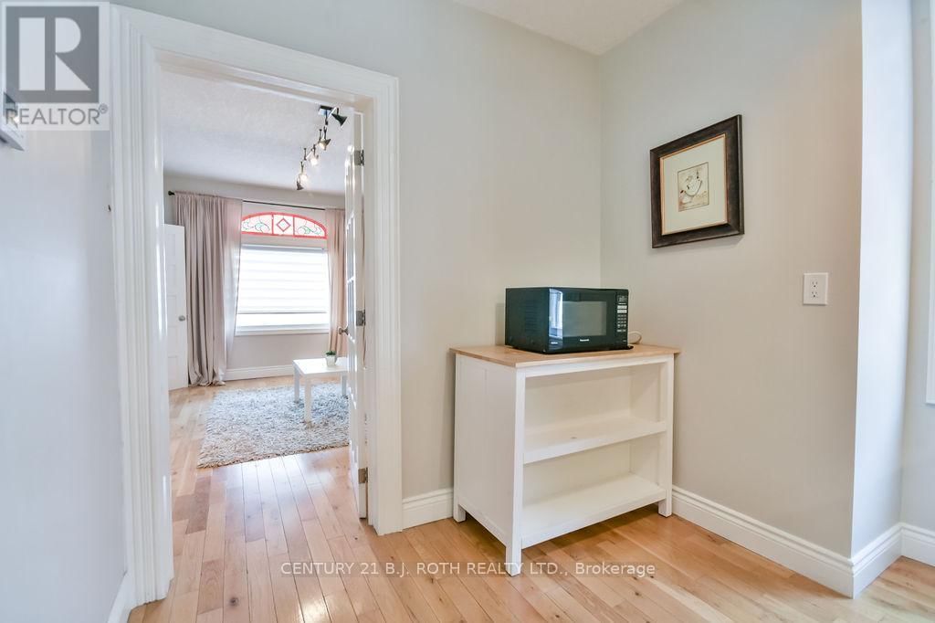 30 TIFFIN STREET Image 15