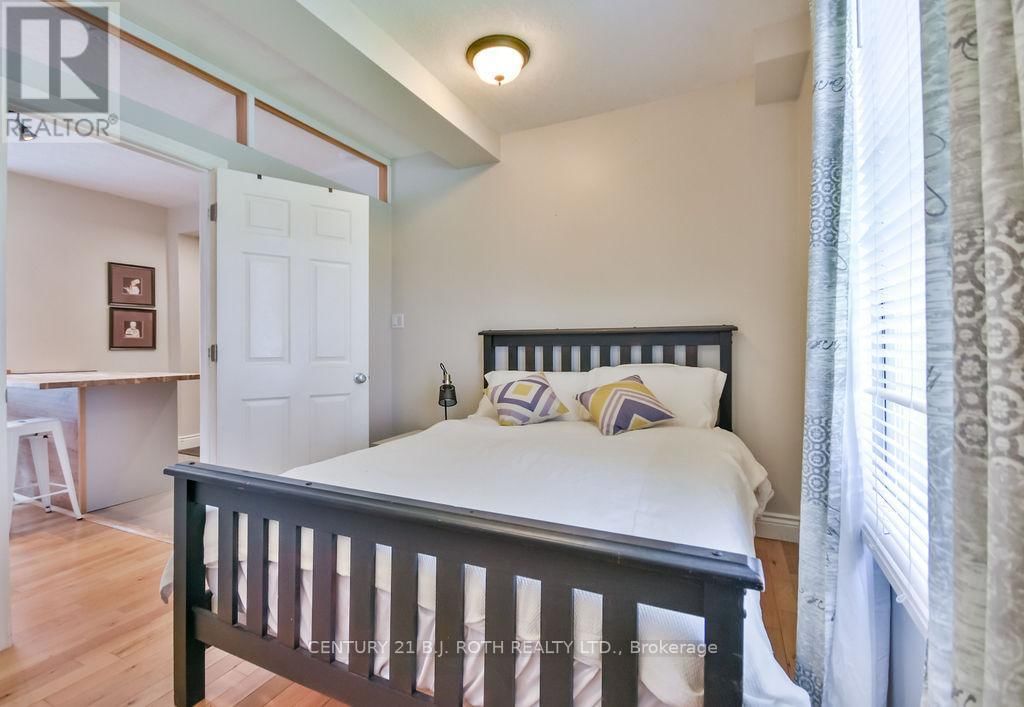 30 TIFFIN STREET Image 17