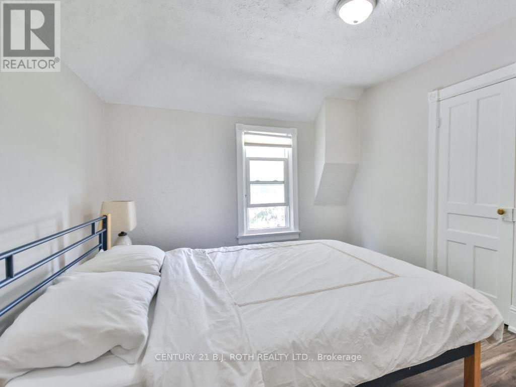 30 TIFFIN STREET Image 31