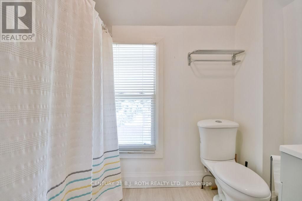 30 TIFFIN STREET Image 32