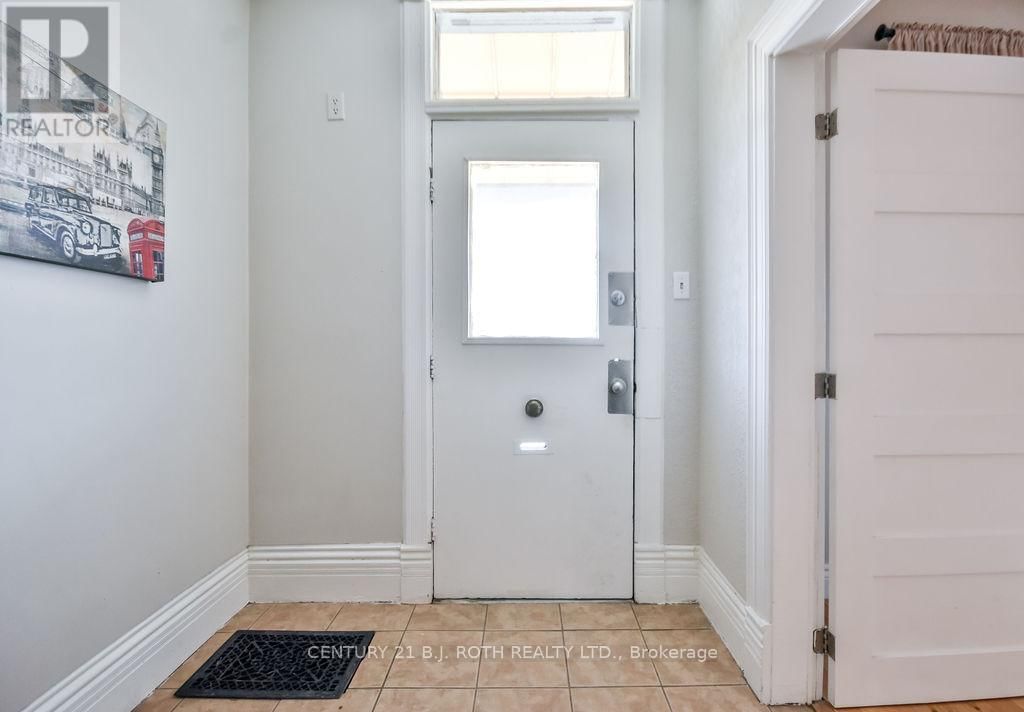 30 TIFFIN STREET Image 6