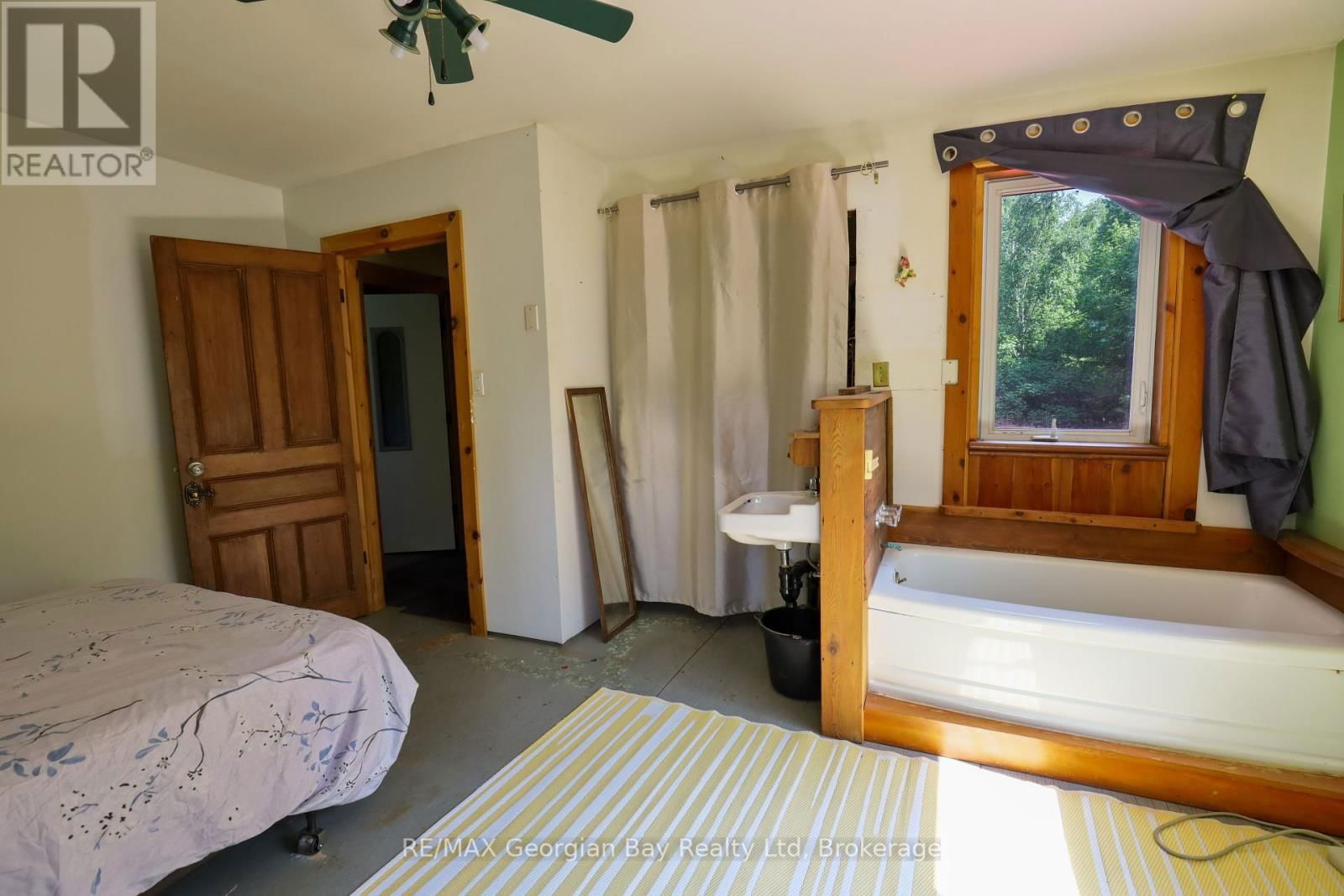 1445 CEDAR POINT ROAD Image 25