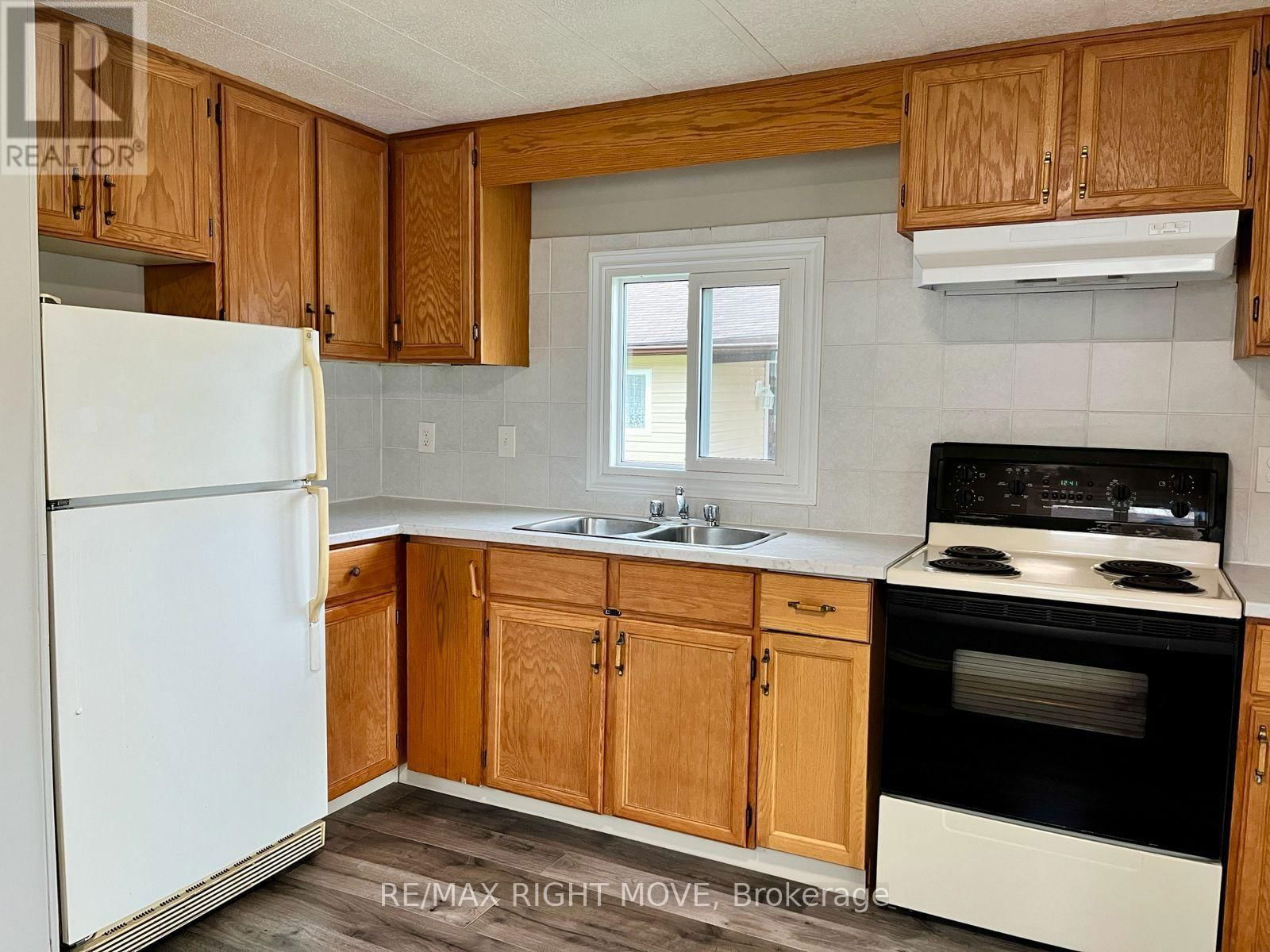 1329 HILLTOP ROAD Image 5
