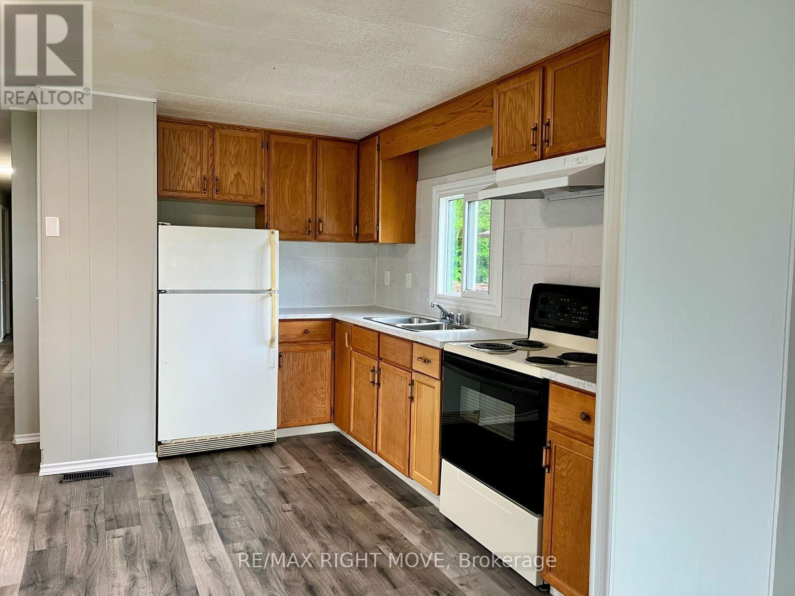 1329 HILLTOP ROAD Image 7