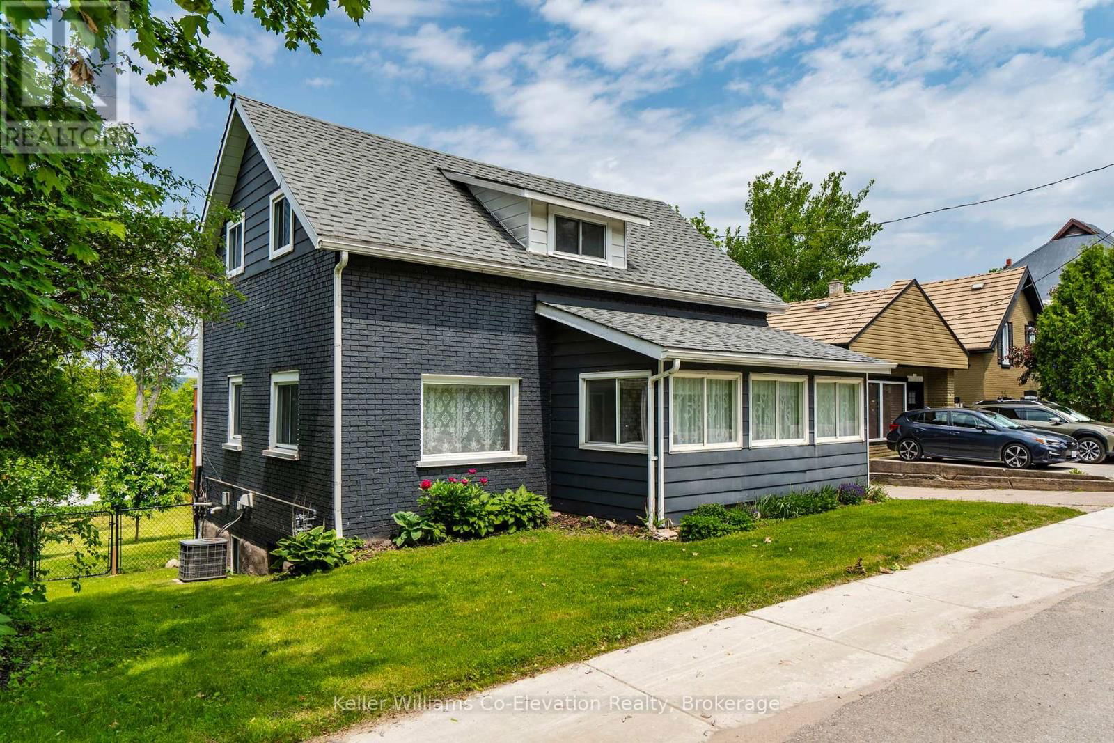 69 ROBERT STREET WEST Image 2