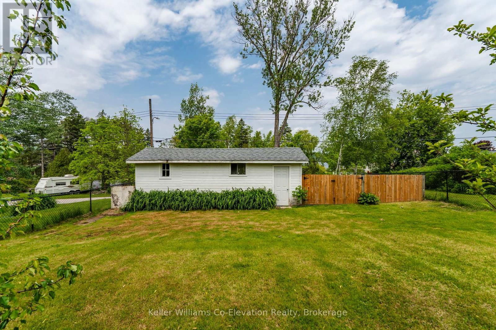 69 ROBERT STREET WEST Image 22