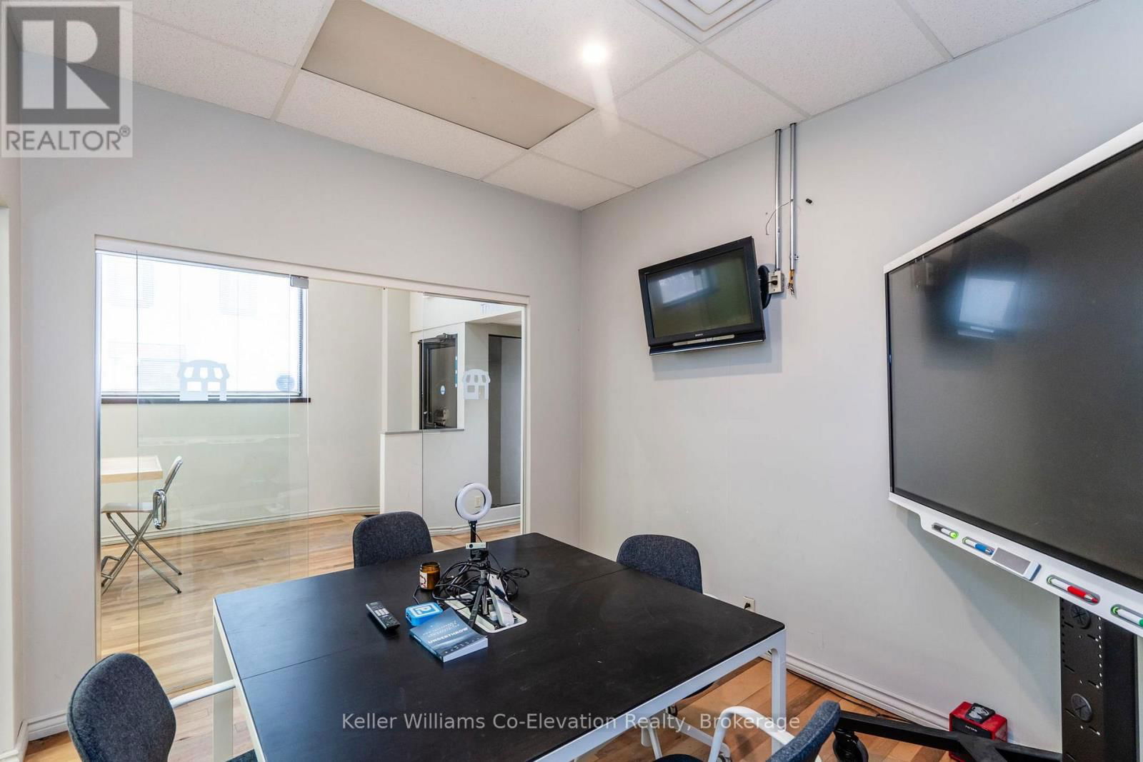 270 KING STREET Image 15