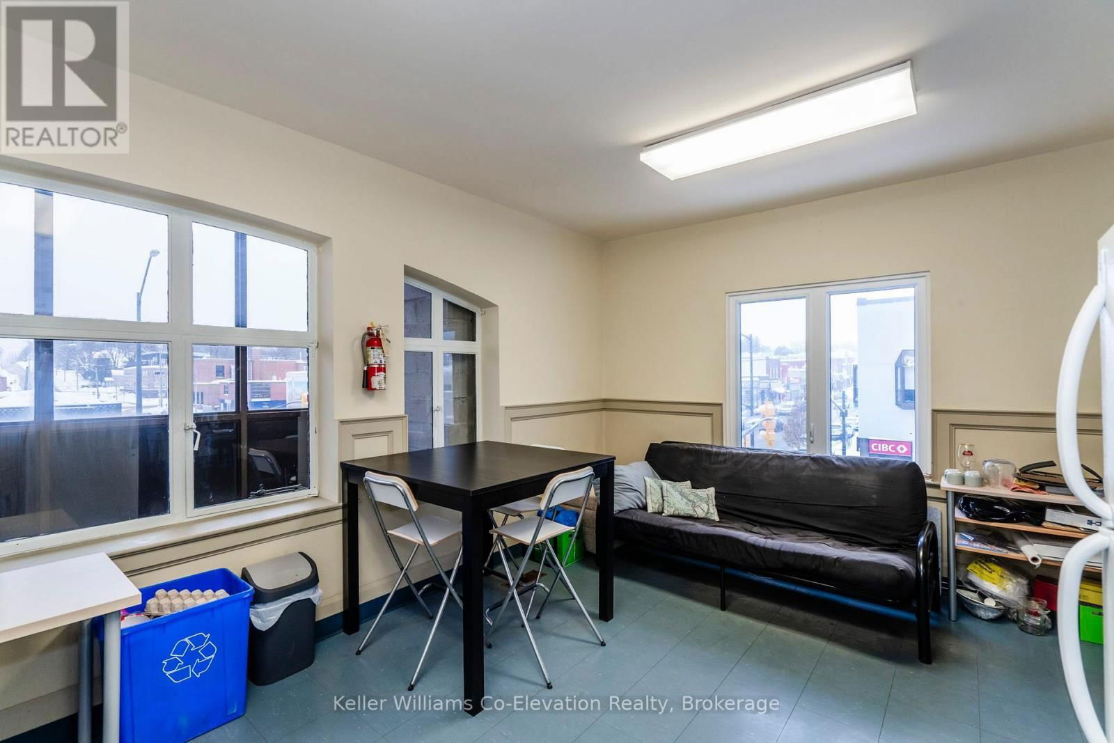 270 KING STREET Image 30
