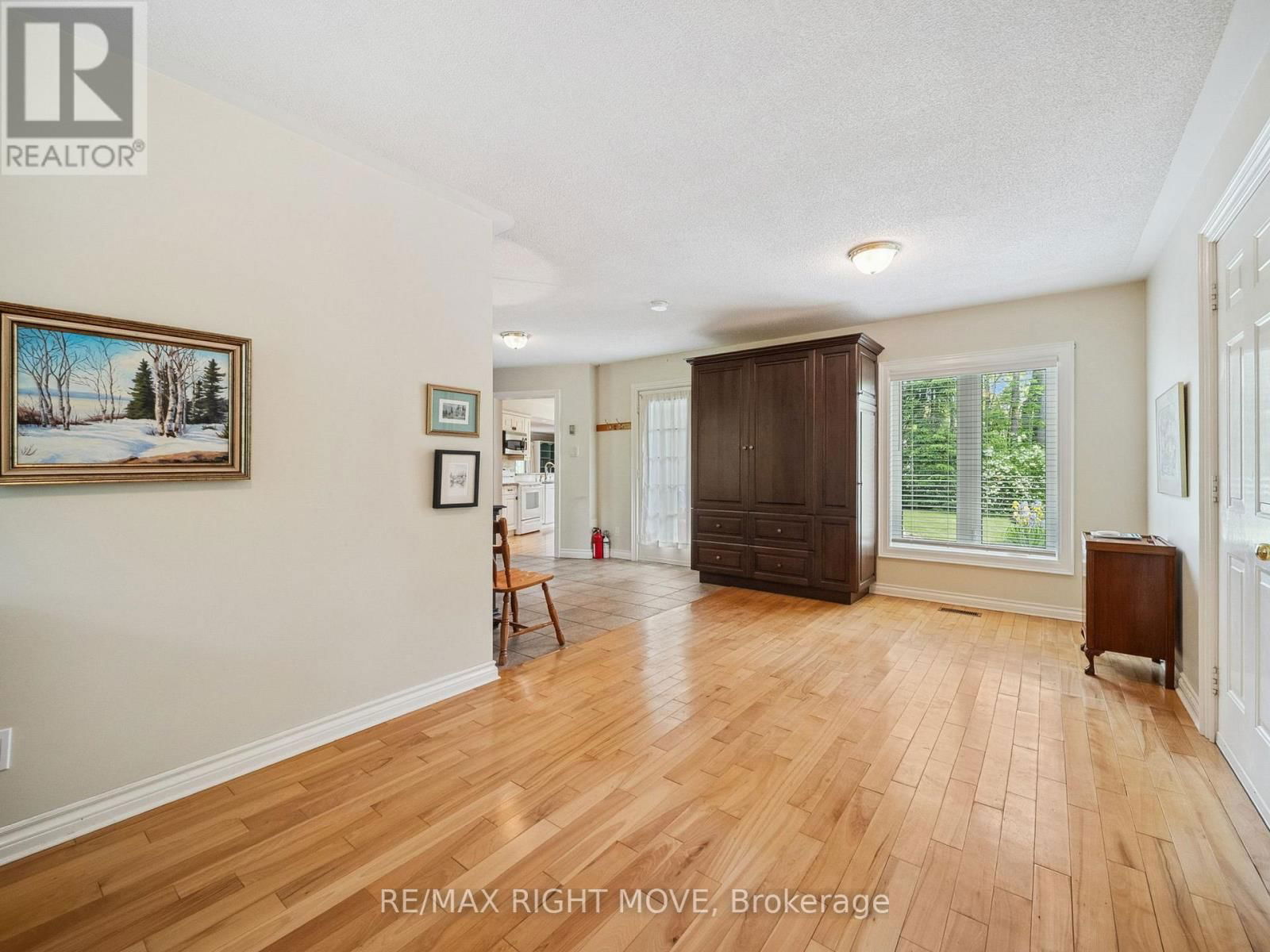 7736 RIVERLEIGH DRIVE Image 15