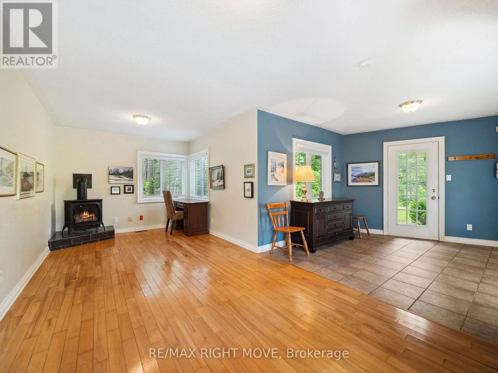 7736 RIVERLEIGH DRIVE Image 18