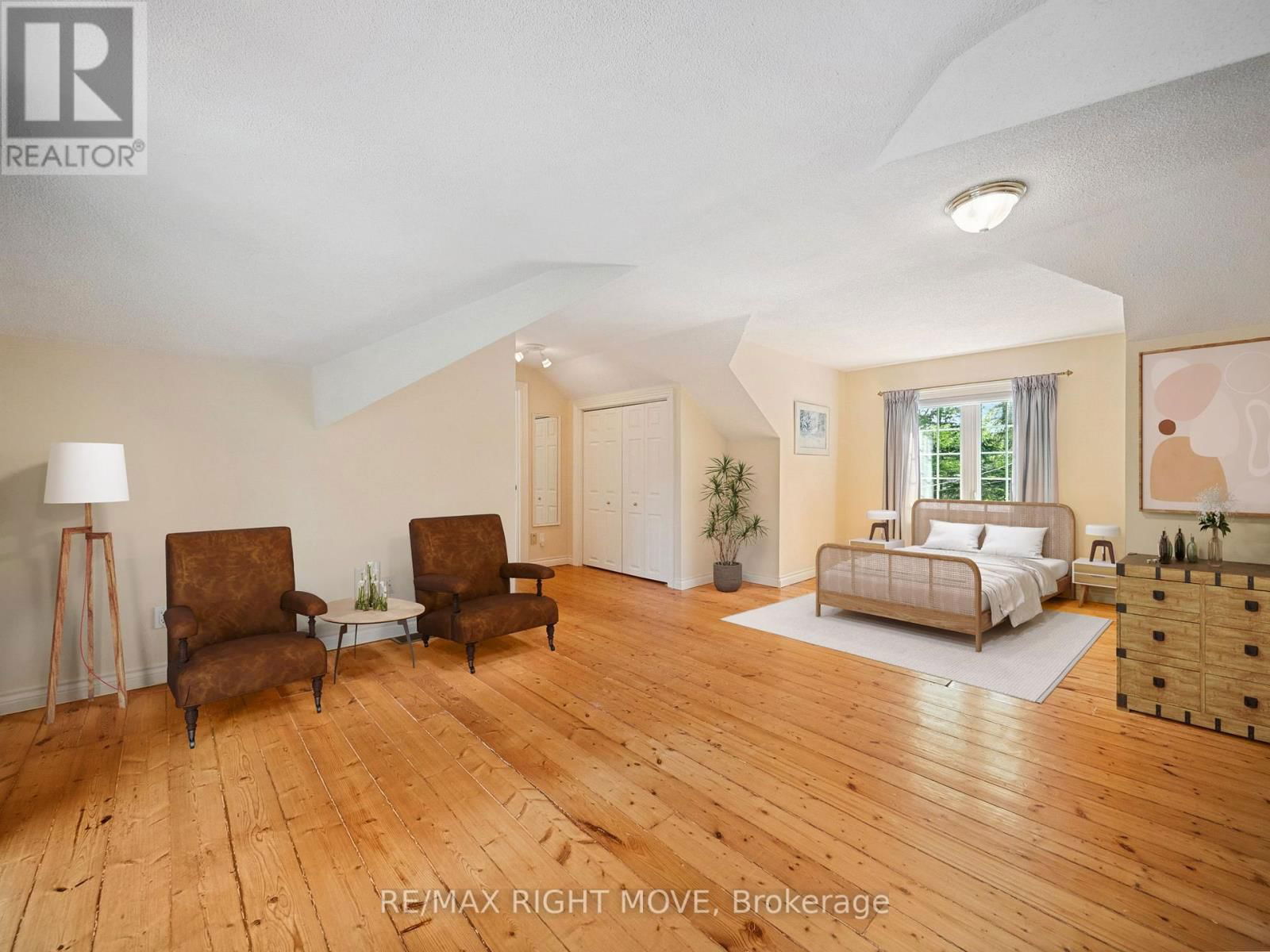7736 RIVERLEIGH DRIVE Image 27