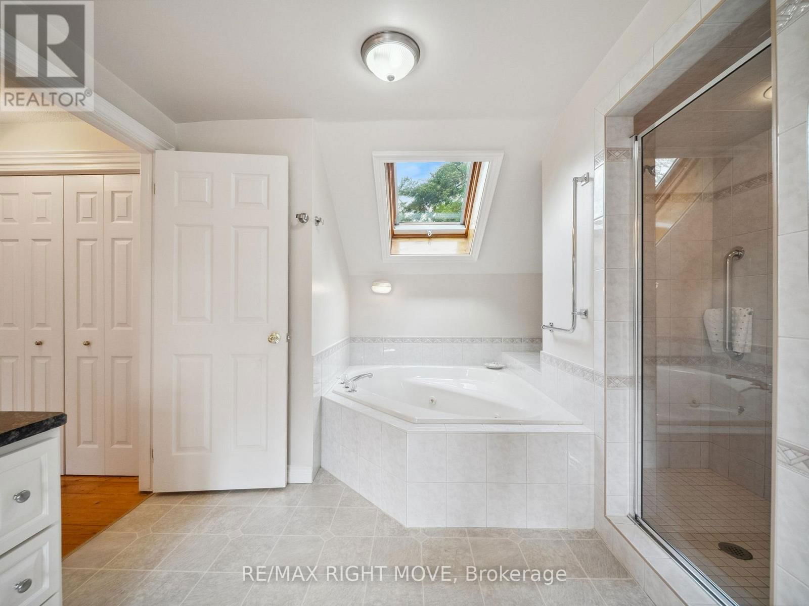 7736 RIVERLEIGH DRIVE Image 29
