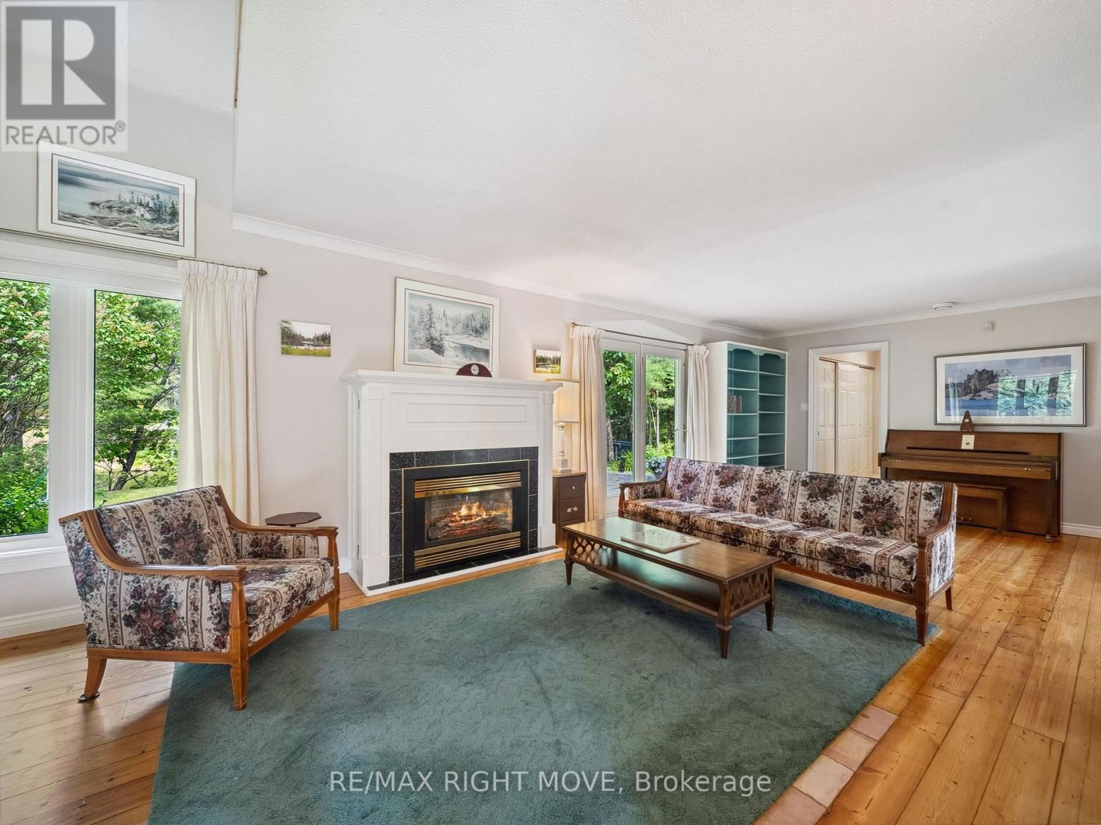 7736 RIVERLEIGH DRIVE Image 6