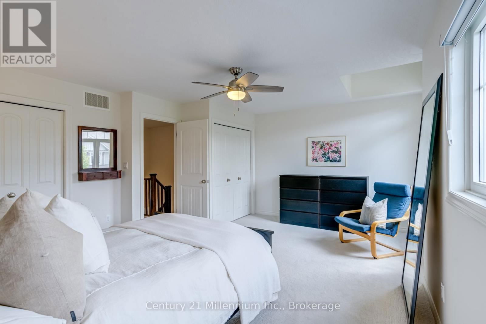 37 SILVER GLEN BOULEVARD Image 21