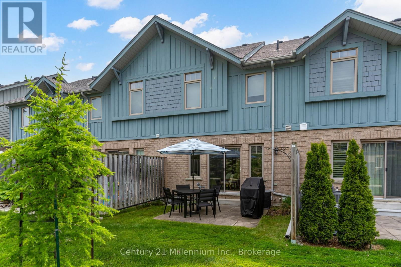 37 SILVER GLEN BOULEVARD Image 3
