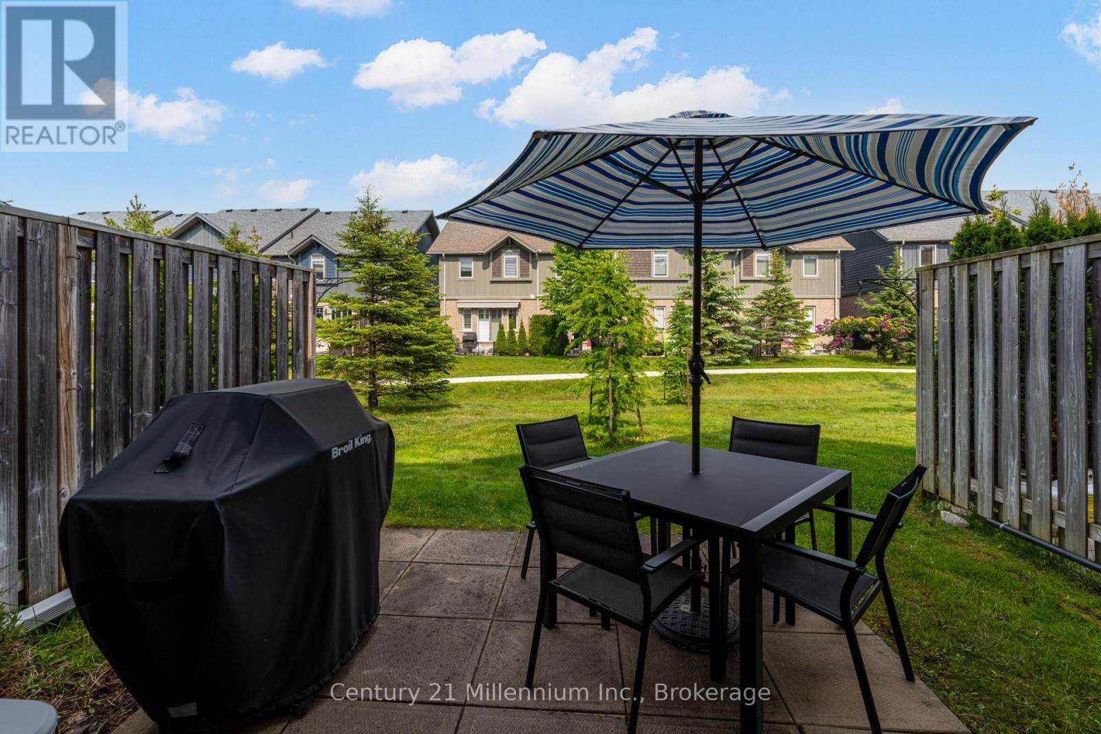 37 SILVER GLEN BOULEVARD Image 33