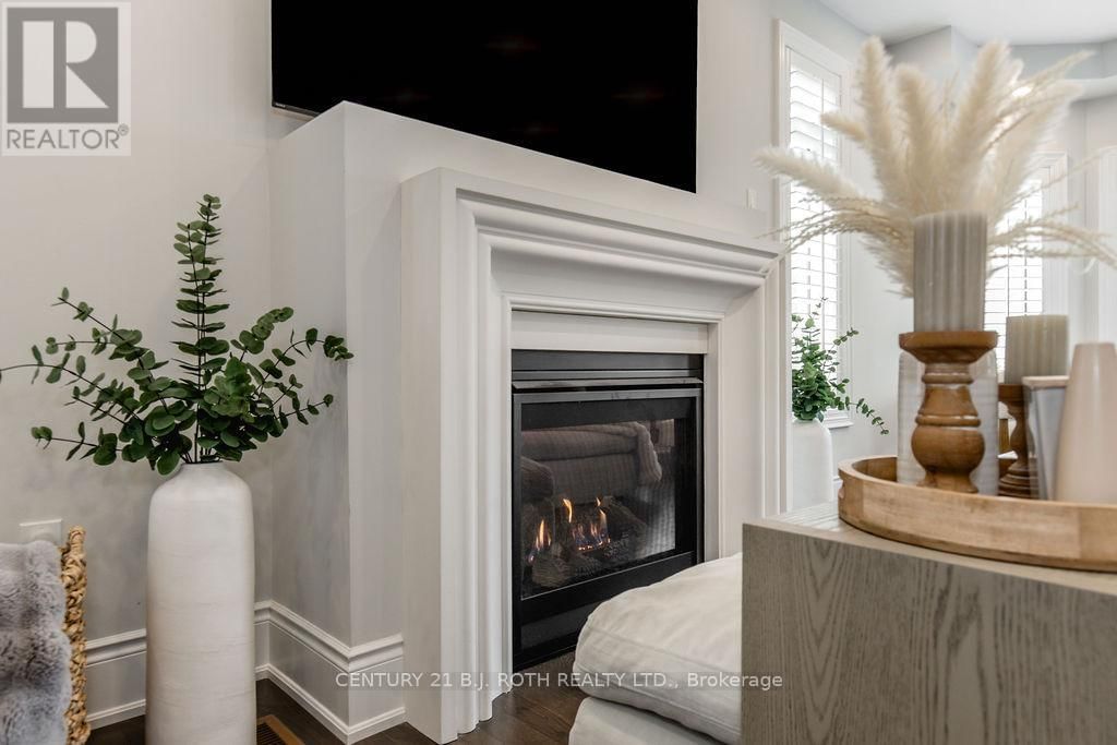 20 WESTMINSTER CIRCLE Image 12