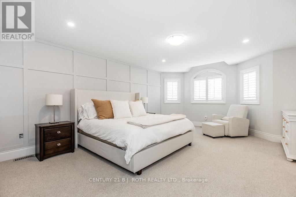 20 WESTMINSTER CIRCLE Image 26