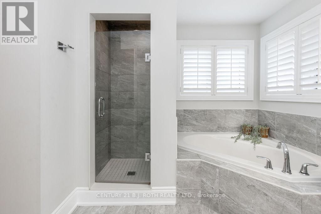 20 WESTMINSTER CIRCLE Image 29