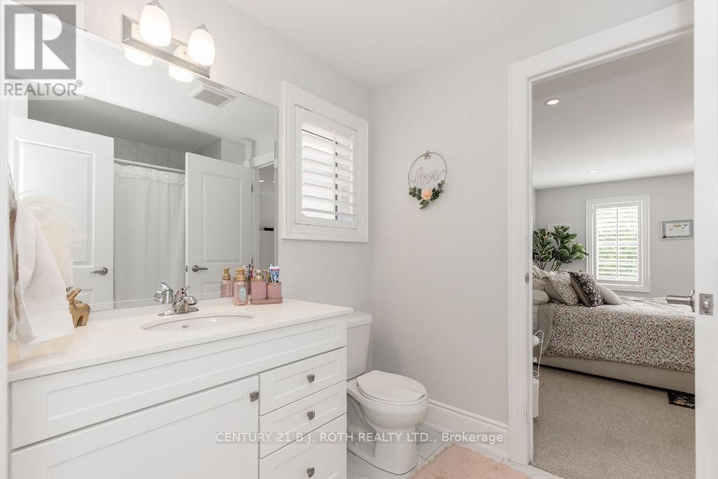 20 WESTMINSTER CIRCLE Image 31