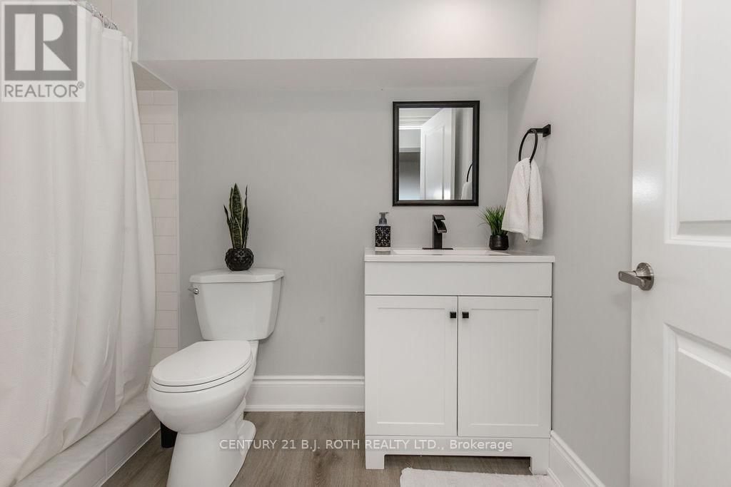 20 WESTMINSTER CIRCLE Image 44
